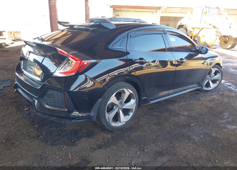2018 HONDA CIVIC SPORT VIN: SHHFK7G47JU232781
