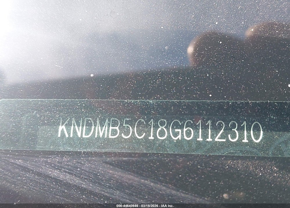 2016 KIA SEDONA LX VIN: KNDMB5C18G6112310