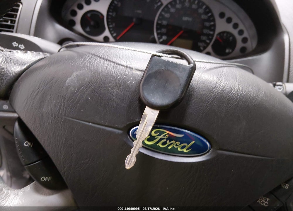 2007 FORD FOCUS S/SE/SES VIN: 1FAHP34N17W286928