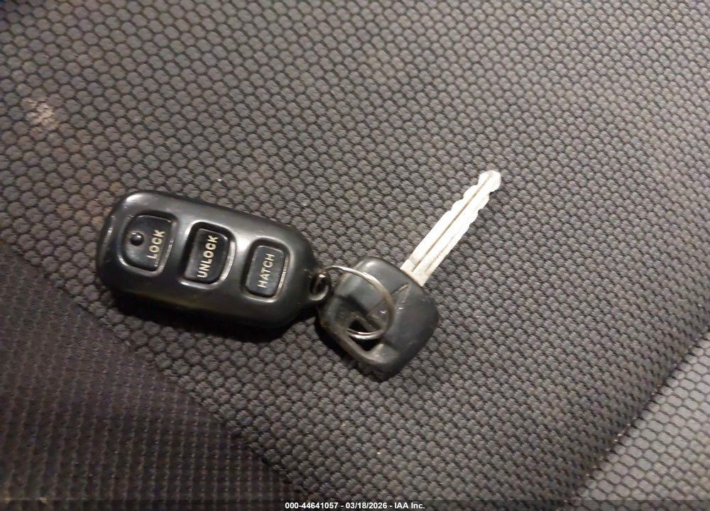 2005 PONTIAC VIBE VIN: 5Y2SL63865Z420868