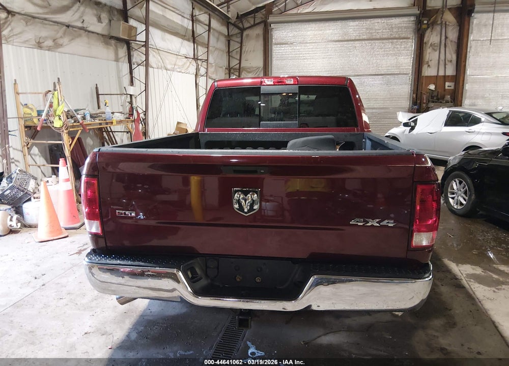 2017 RAM 1500 SLT  4X4 6'4 BOX VIN: 1C6RR7GT5HS677185