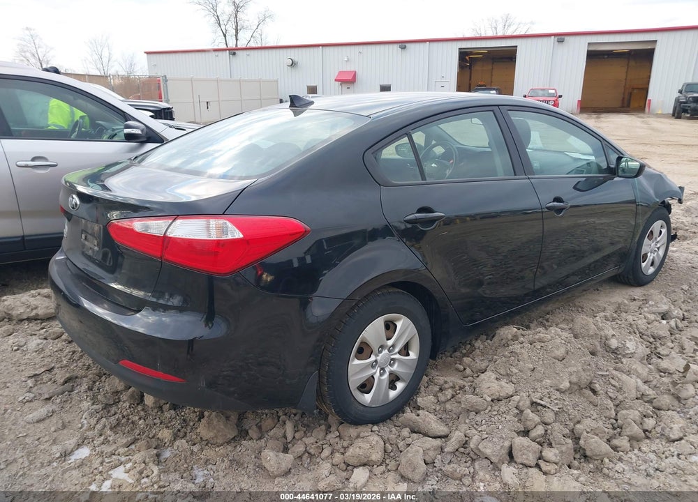 2016 KIA FORTE LX VIN: KNAFK4A65G5495966