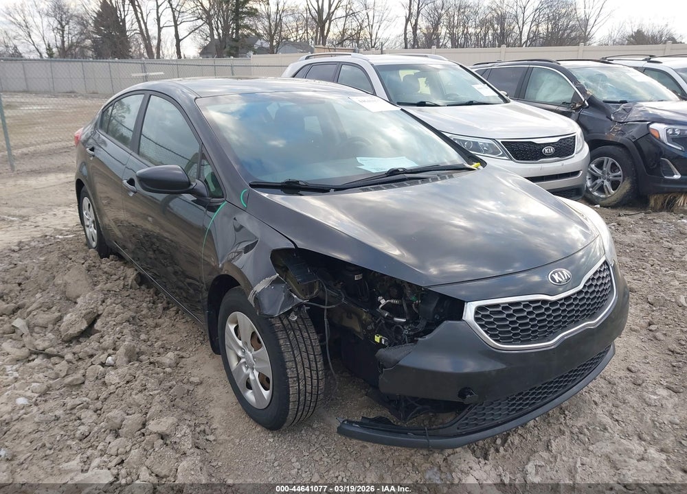 2016 KIA FORTE LX VIN: KNAFK4A65G5495966