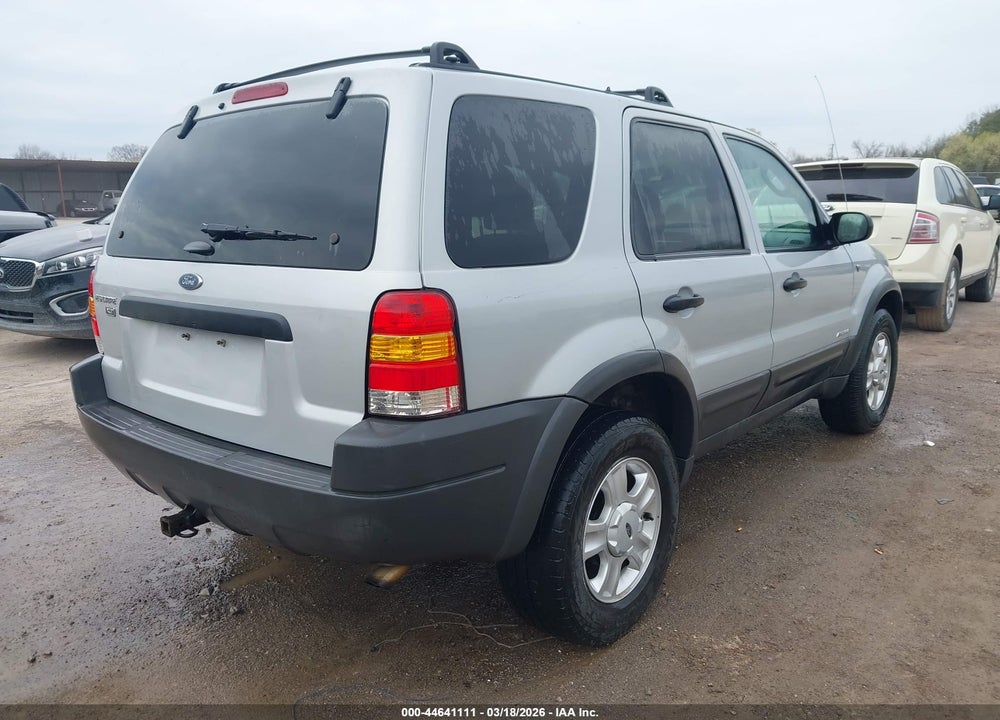 2002 FORD ESCAPE XLT VIN: 1FMYU04132KB96481