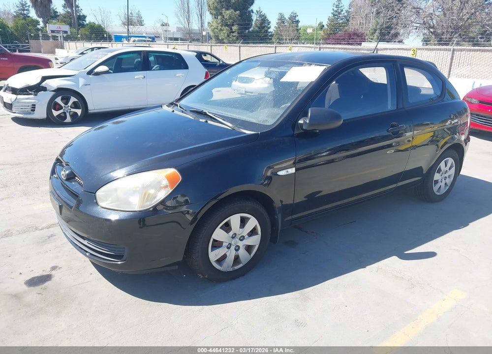 2008 HYUNDAI ACCENT GS VIN: KMHCM36C08U083921