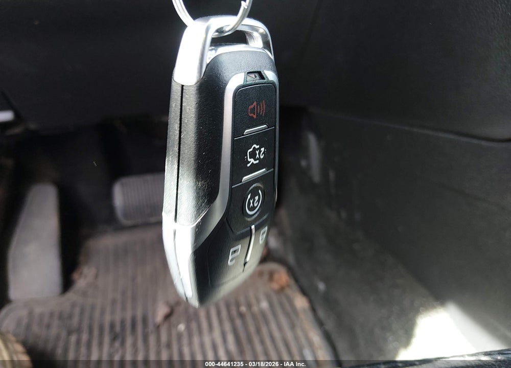 2016 FORD EXPLORER XLT VIN: 1FM5K8D86GGB30375