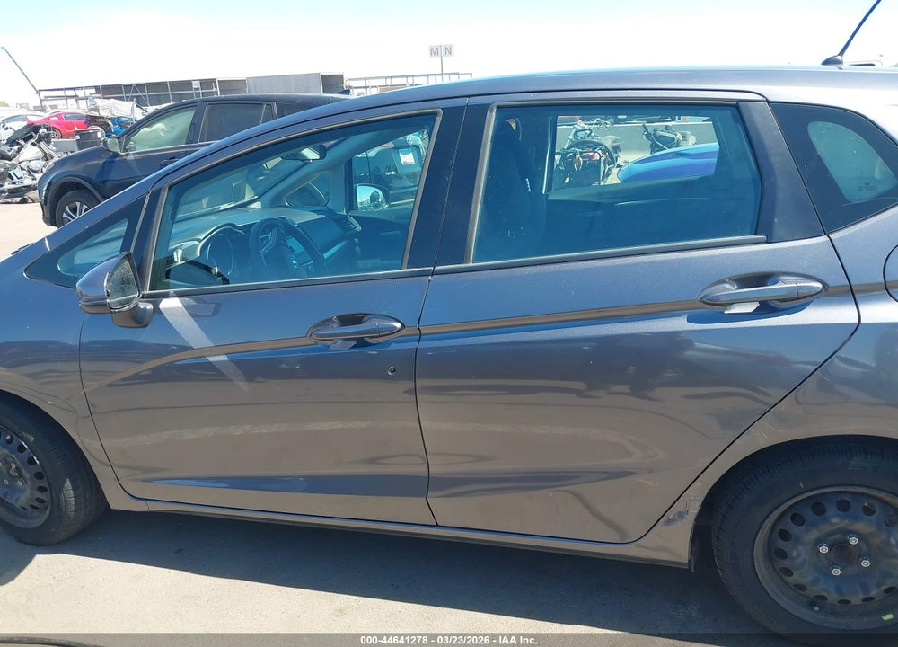 2019 HONDA FIT LX VIN: 3HGGK5H42KM705767