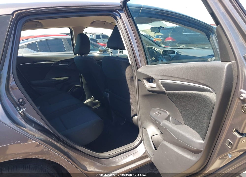 2019 HONDA FIT LX VIN: 3HGGK5H42KM705767