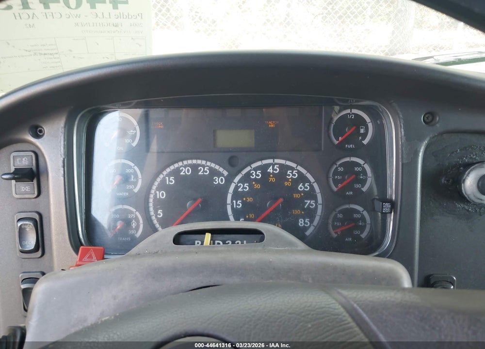 2004 FREIGHTLINER M2 106 MEDIUM DUTY VIN: 1FVACWDC04HN53777