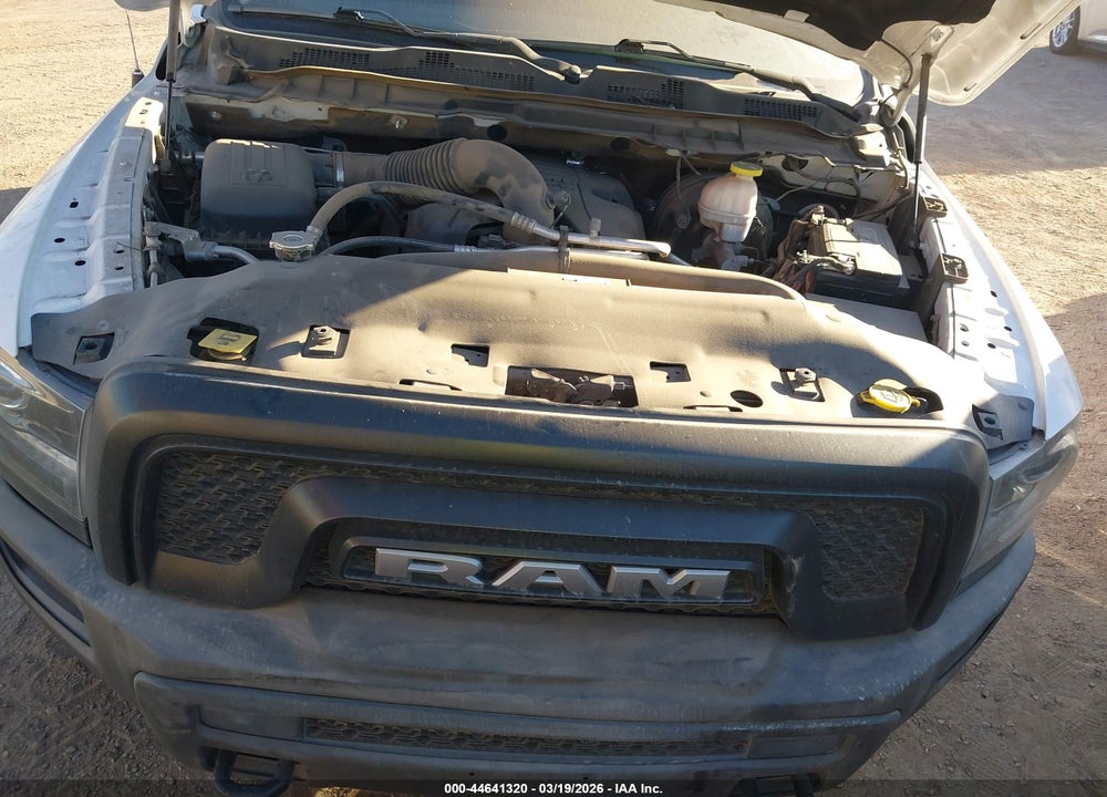 2019 RAM 1500 CLASSIC VIN: 1C6RR6GTXKS721361