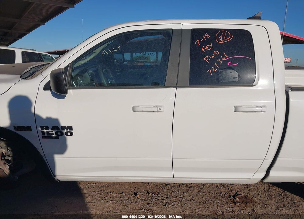 2019 RAM 1500 CLASSIC VIN: 1C6RR6GTXKS721361
