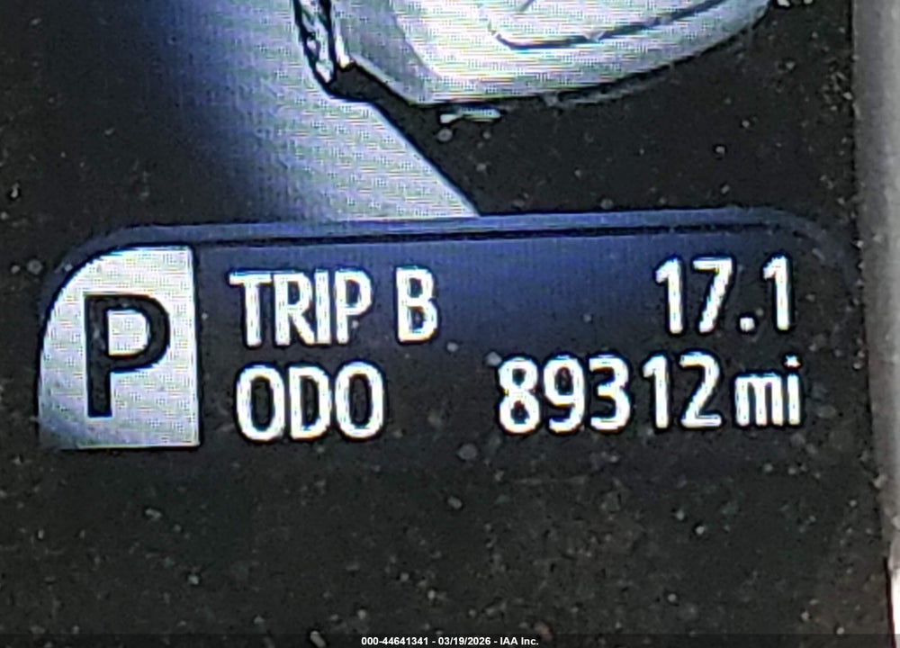 2016 TOYOTA AVALON XLE VIN: 4T1BK1EB5GU233079