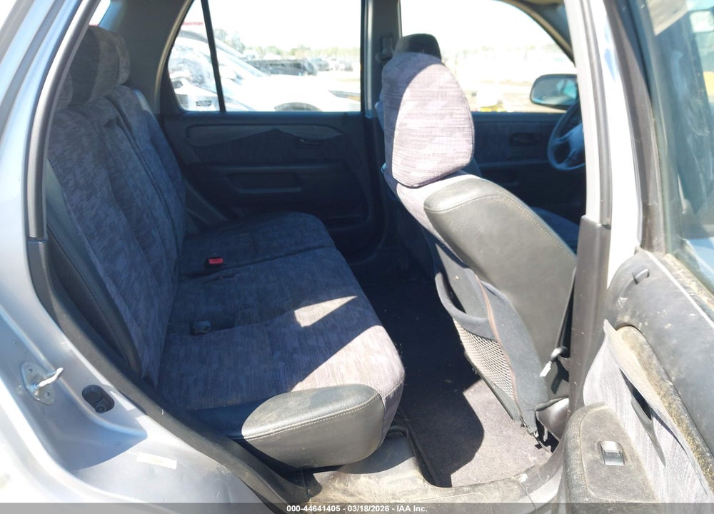 2003 HONDA CR-V LX VIN: JHLRD68403C000978