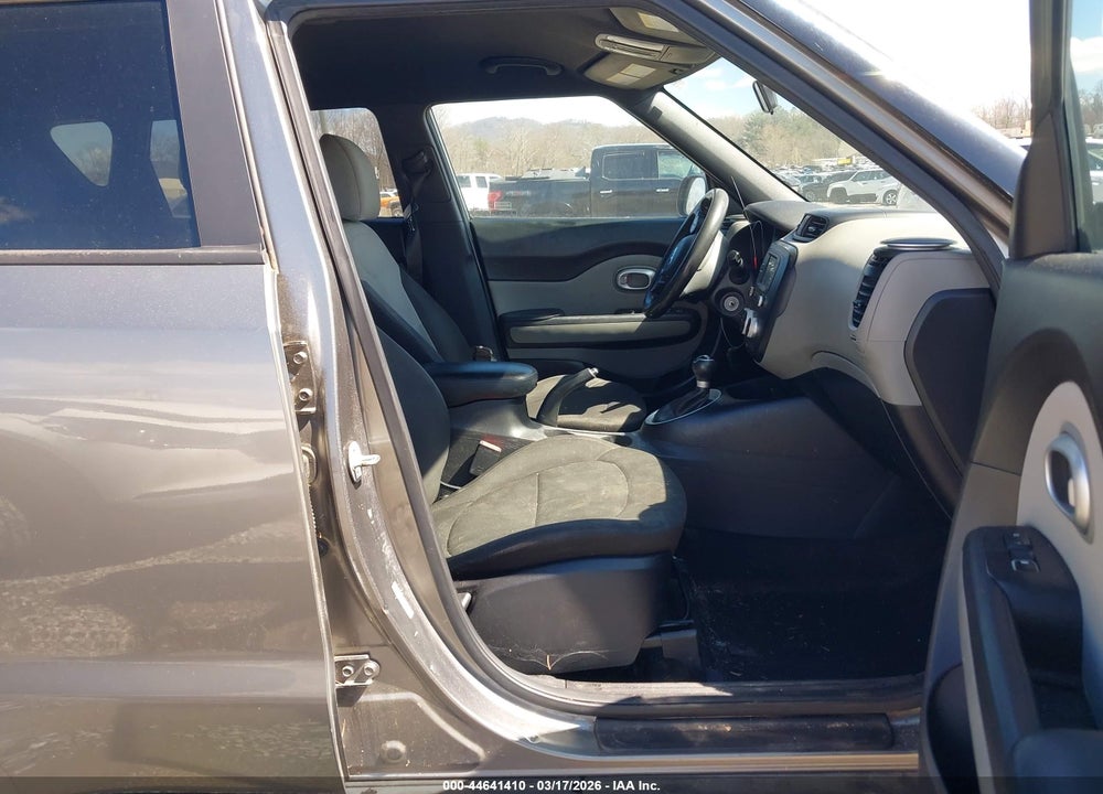 2017 KIA SOUL VIN: KNDJN2A28H7453142