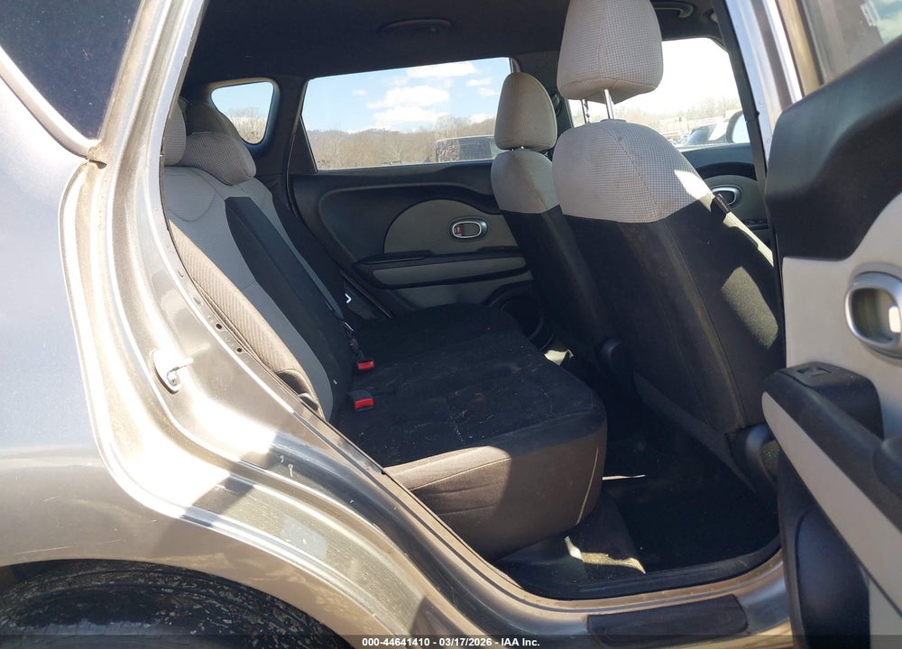 2017 KIA SOUL VIN: KNDJN2A28H7453142