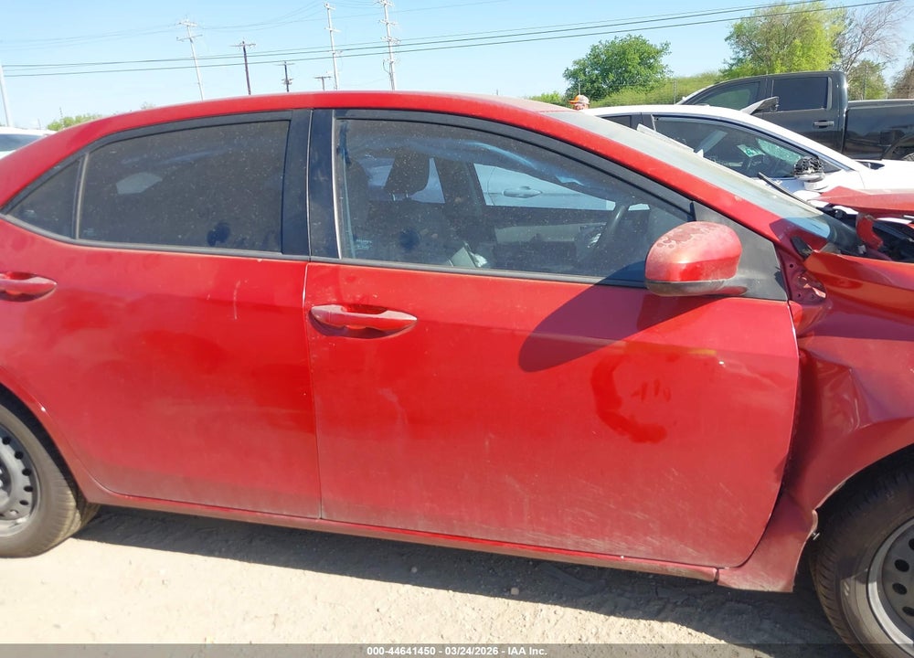 2015 TOYOTA COROLLA LE VIN: 5YFBURHE1FP209845