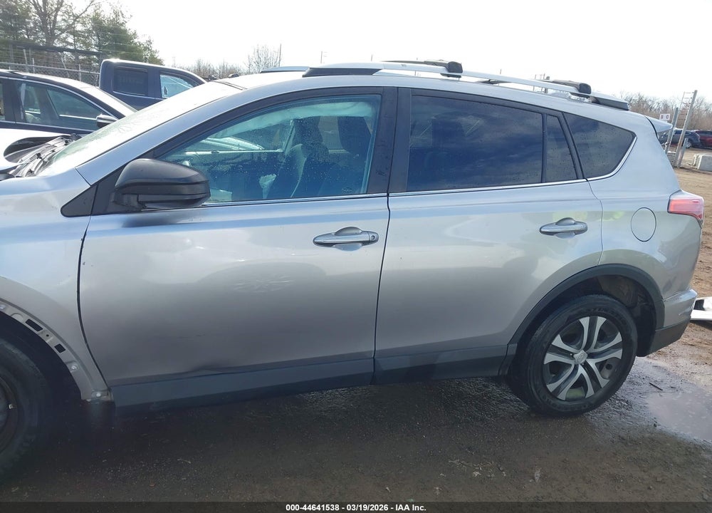 2016 TOYOTA RAV4 LE VIN: 2T3BFREV5GW503674