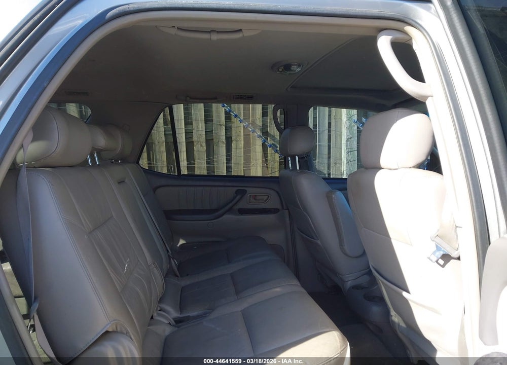 2004 TOYOTA SEQUOIA LIMITED V8 VIN: 5TDBT48A64S210352