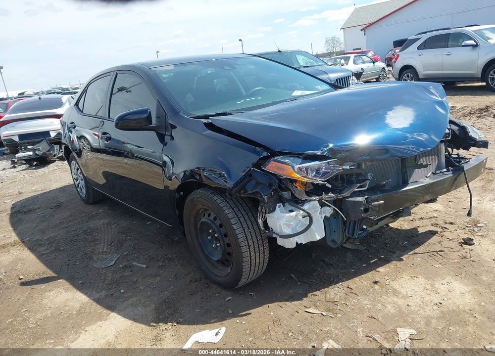 2018 TOYOTA COROLLA LE VIN: 2T1BURHE8JC981686