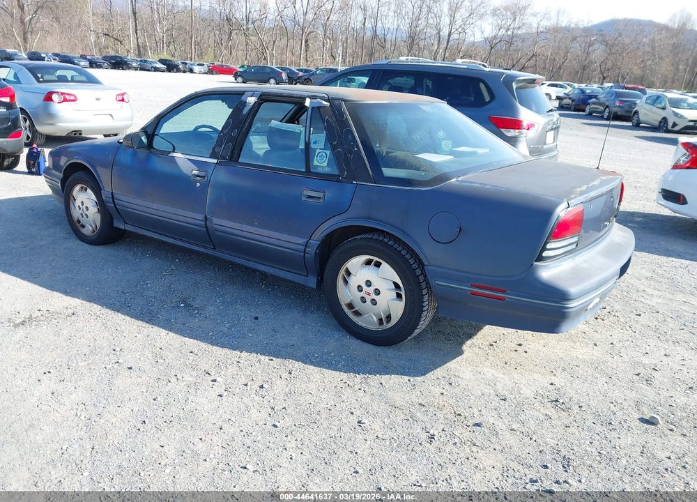 1995 OLDSMOBILE CUTLASS SUPREME SL VIN: 1G3WH52M6SF304790