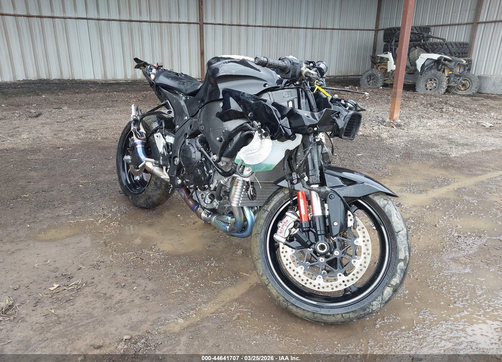 2025 KAWASAKI ZX1002 M VIN: JKBZXVM12SA010177