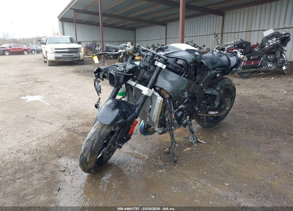 2025 KAWASAKI ZX1002 M VIN: JKBZXVM12SA010177