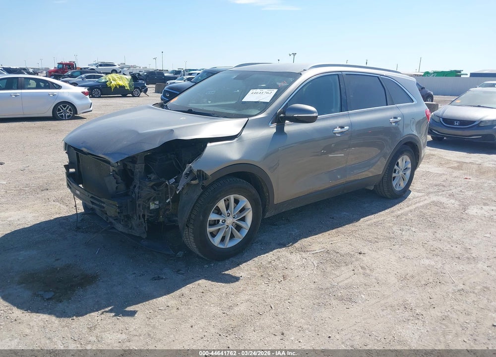 2018 KIA SORENTO 2.4L LX VIN: 5XYPG4A38JG407442