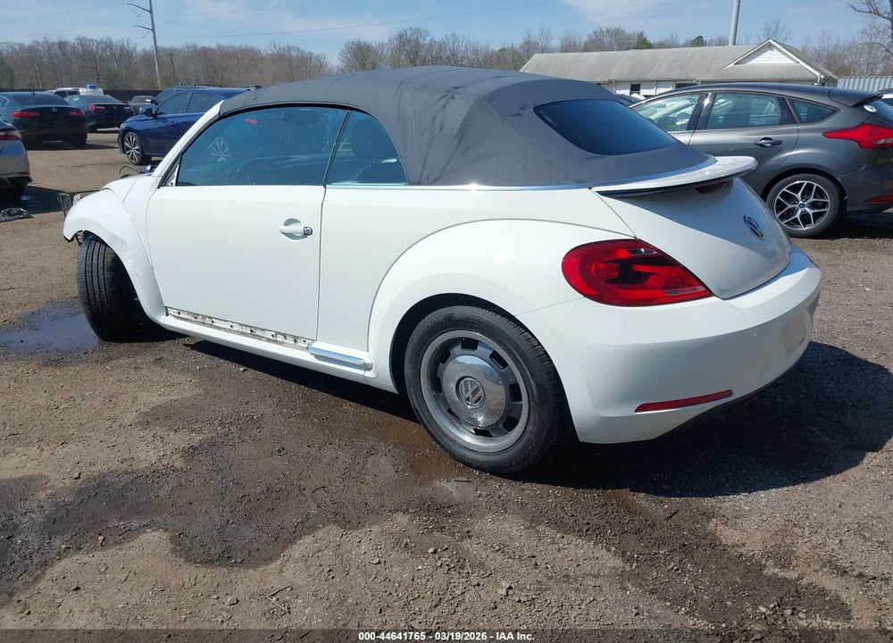 2016 VOLKSWAGEN BEETLE 1.8T DENIM VIN: 3VW517AT7GM823856
