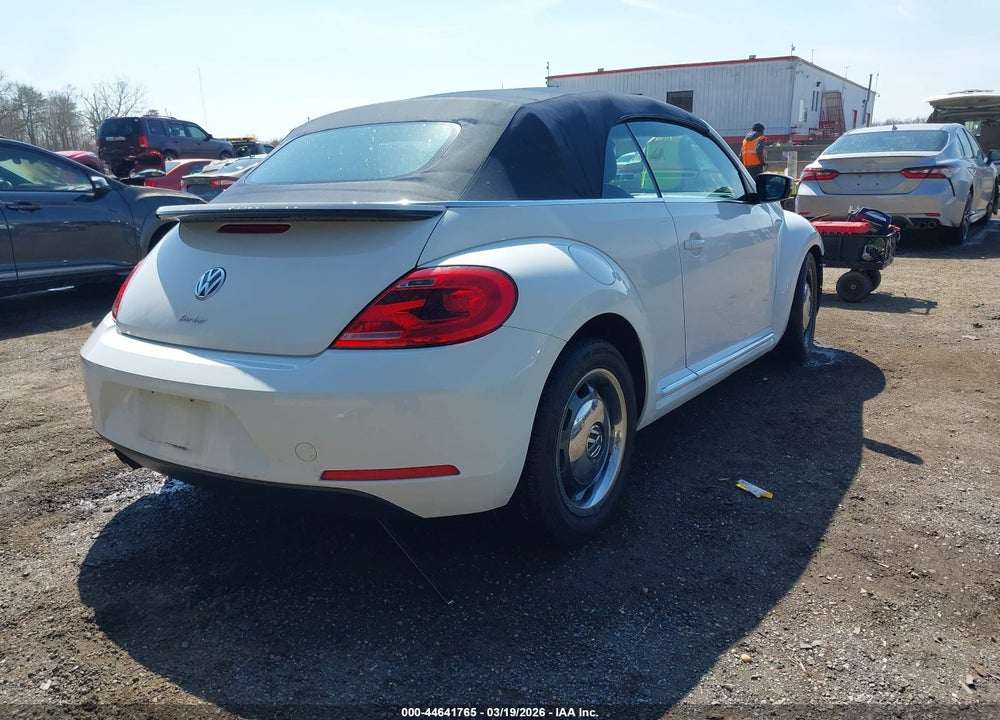 2016 VOLKSWAGEN BEETLE 1.8T DENIM VIN: 3VW517AT7GM823856