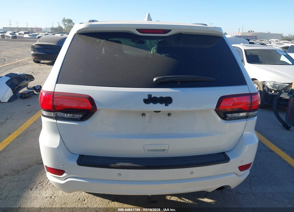 2018 JEEP GRAND CHEROKEE ALTITUDE 4X2 VIN: 1C4RJEAG8JC288900