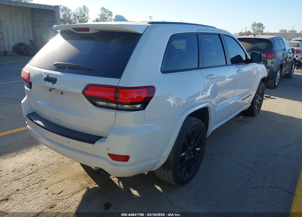 2018 JEEP GRAND CHEROKEE ALTITUDE 4X2 VIN: 1C4RJEAG8JC288900