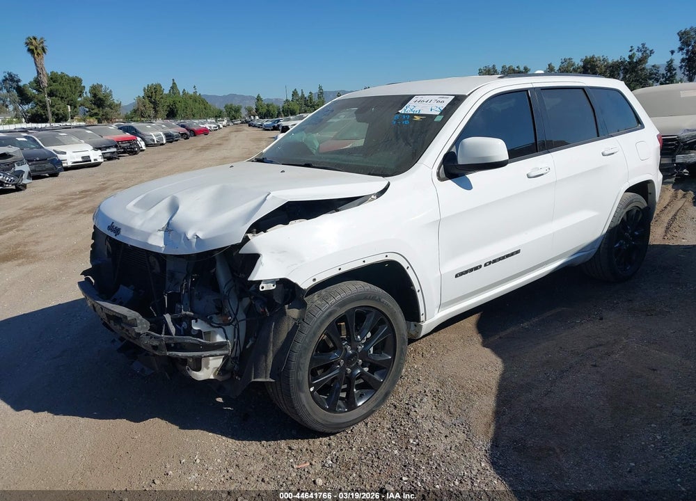 2018 JEEP GRAND CHEROKEE ALTITUDE 4X2 VIN: 1C4RJEAG8JC288900