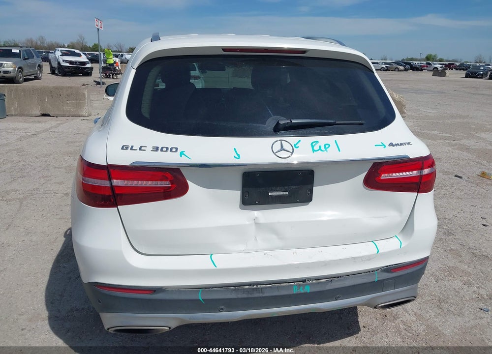 2018 MERCEDES-BENZ GLC 300 4MATIC VIN: WDC0G4KB5JV100966
