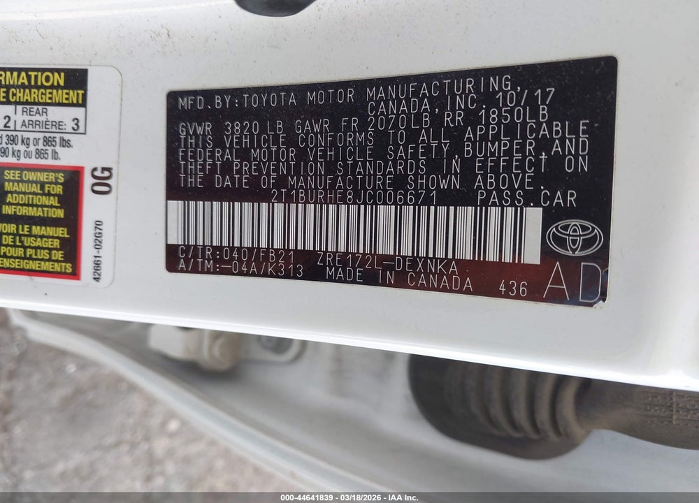 2018 TOYOTA COROLLA LE VIN: 2T1BURHE8JC006671