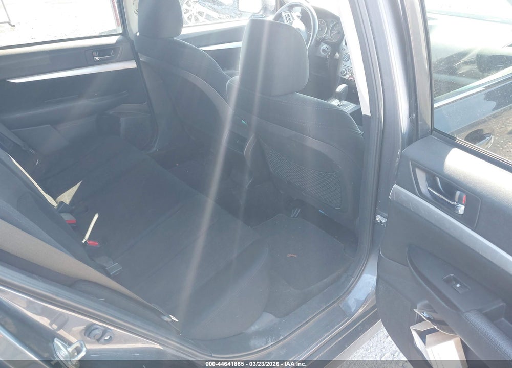 2014 SUBARU OUTBACK 2.5I PREMIUM VIN: 4S4BRCCC3E3264692