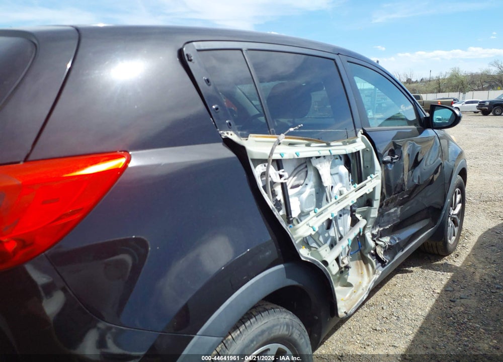 2014 KIA SPORTAGE LX VIN: KNDPB3AC2E7606739