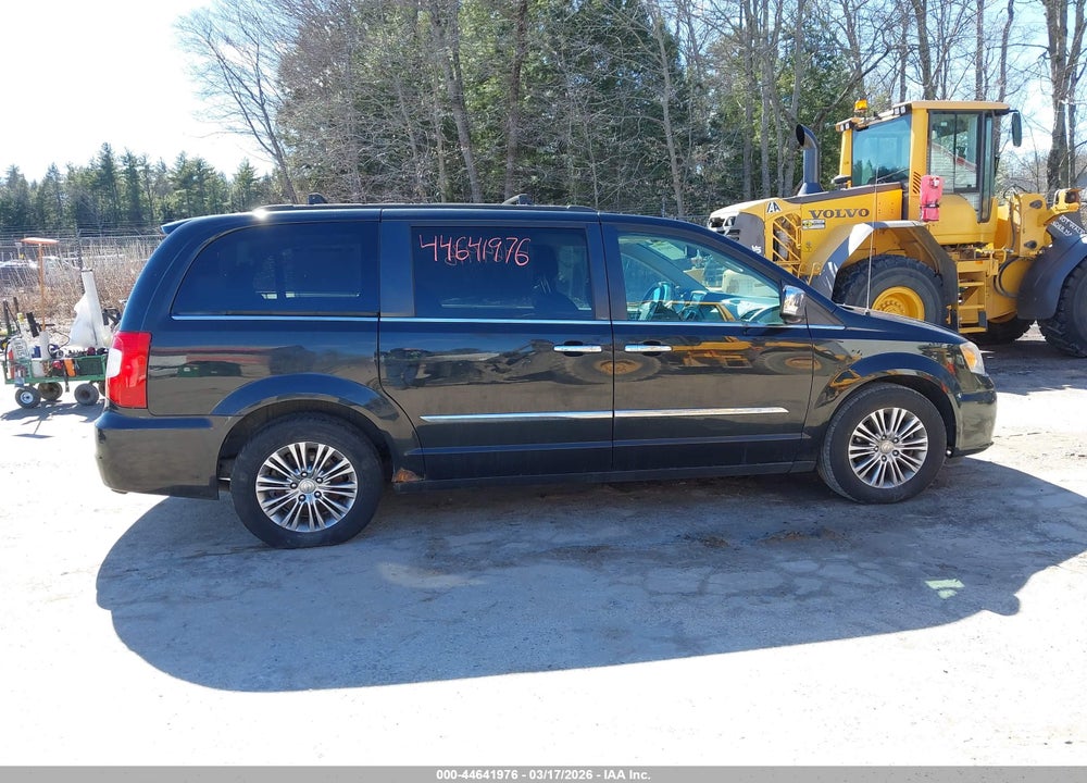 2014 CHRYSLER TOWN & COUNTRY TOURING-L VIN: 2C4RC1CG8ER235112