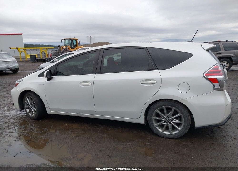 2015 TOYOTA PRIUS V FIVE VIN: JTDZN3EU1FJ038099