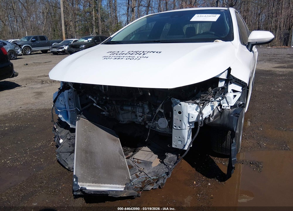 2021 TOYOTA COROLLA LE VIN: JTDEPMAE4MJ152947