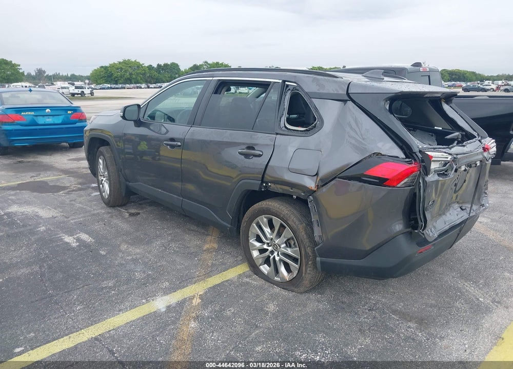 2024 TOYOTA RAV4 VIN: 2T3A1RFV2RC401651