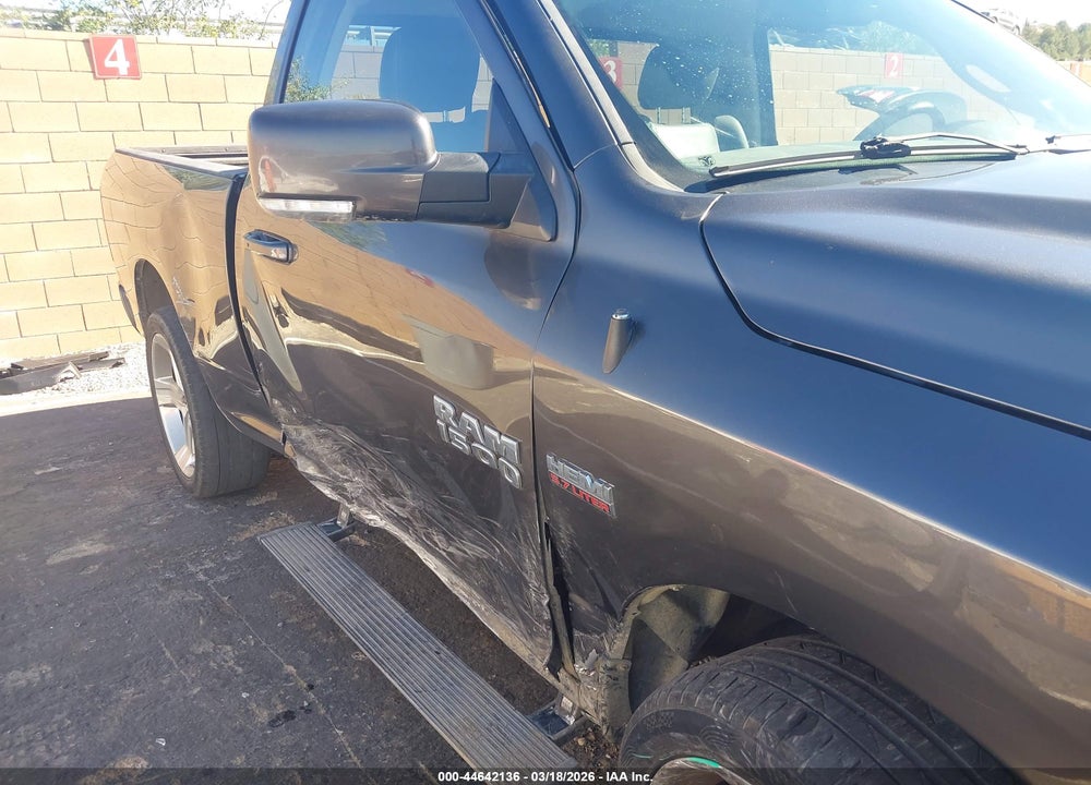 2014 RAM 1500 R/T VIN: 3C6JR6CT0EG171294