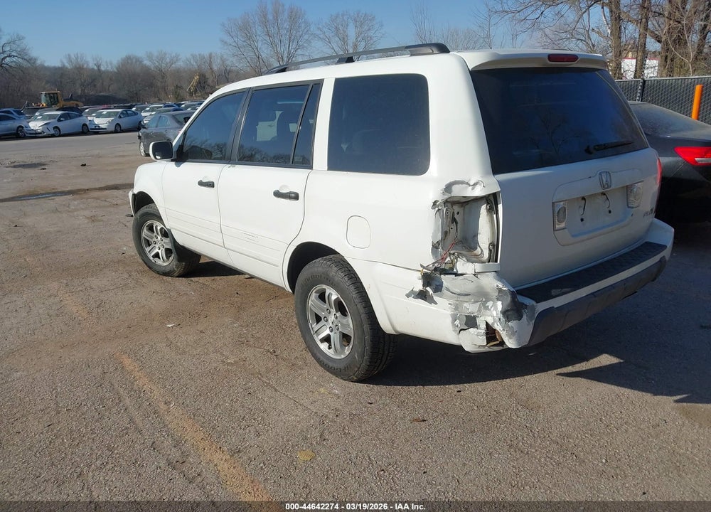 2005 HONDA PILOT EX VIN: 5FNYF18455B031770