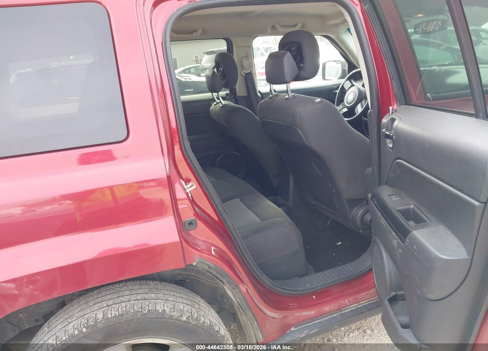 2017 JEEP PATRIOT LATITUDE FWD VIN: 1C4NJPFBXHD184601