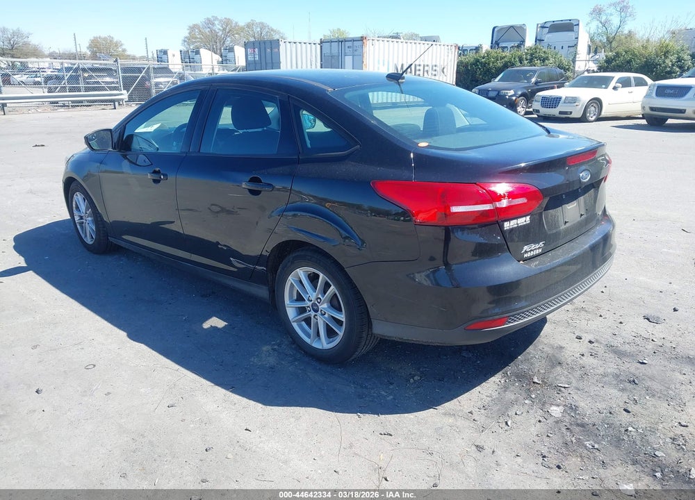 2017 FORD FOCUS SE VIN: 1FADP3F26HL251628