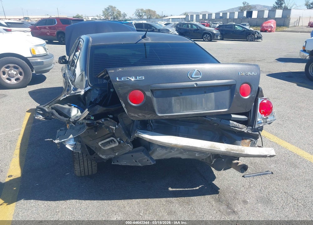 2002 LEXUS IS 300 VIN: JTHBD192020037980