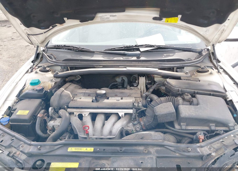 2003 VOLVO S60 2.4 VIN: YV1RS61T032248765