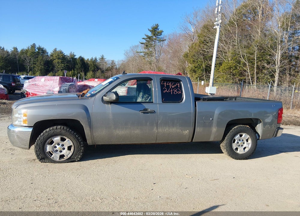 2012 CHEVROLET SILVERADO 1500 LT VIN: 1GCRKSE75CZ322412