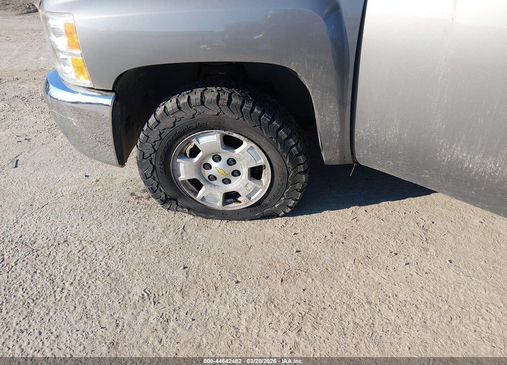 2012 CHEVROLET SILVERADO 1500 LT VIN: 1GCRKSE75CZ322412