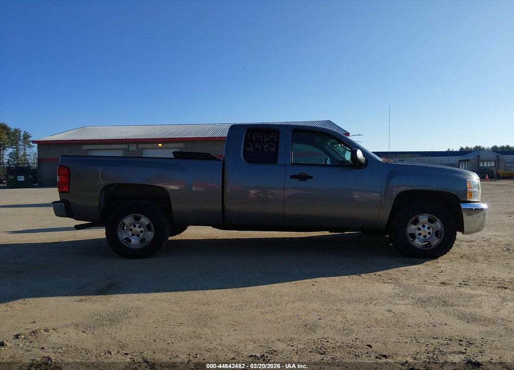 2012 CHEVROLET SILVERADO 1500 LT VIN: 1GCRKSE75CZ322412