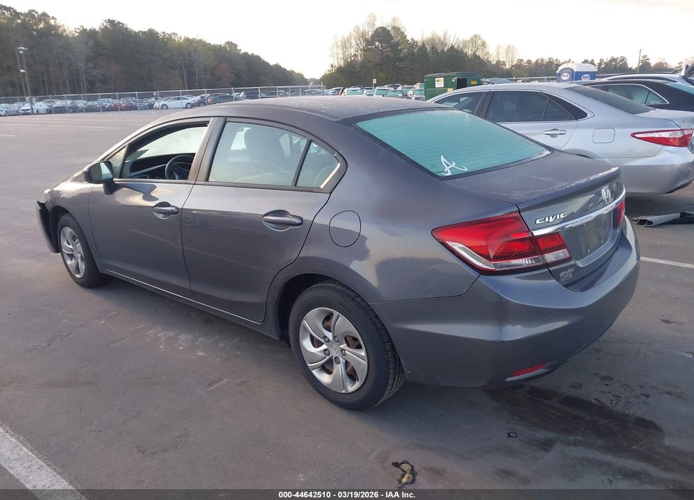 2015 HONDA CIVIC LX VIN: 2HGFB2F5XFH564554